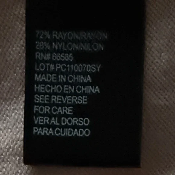 Perceptions cropped sweater - Picture 6 of 6